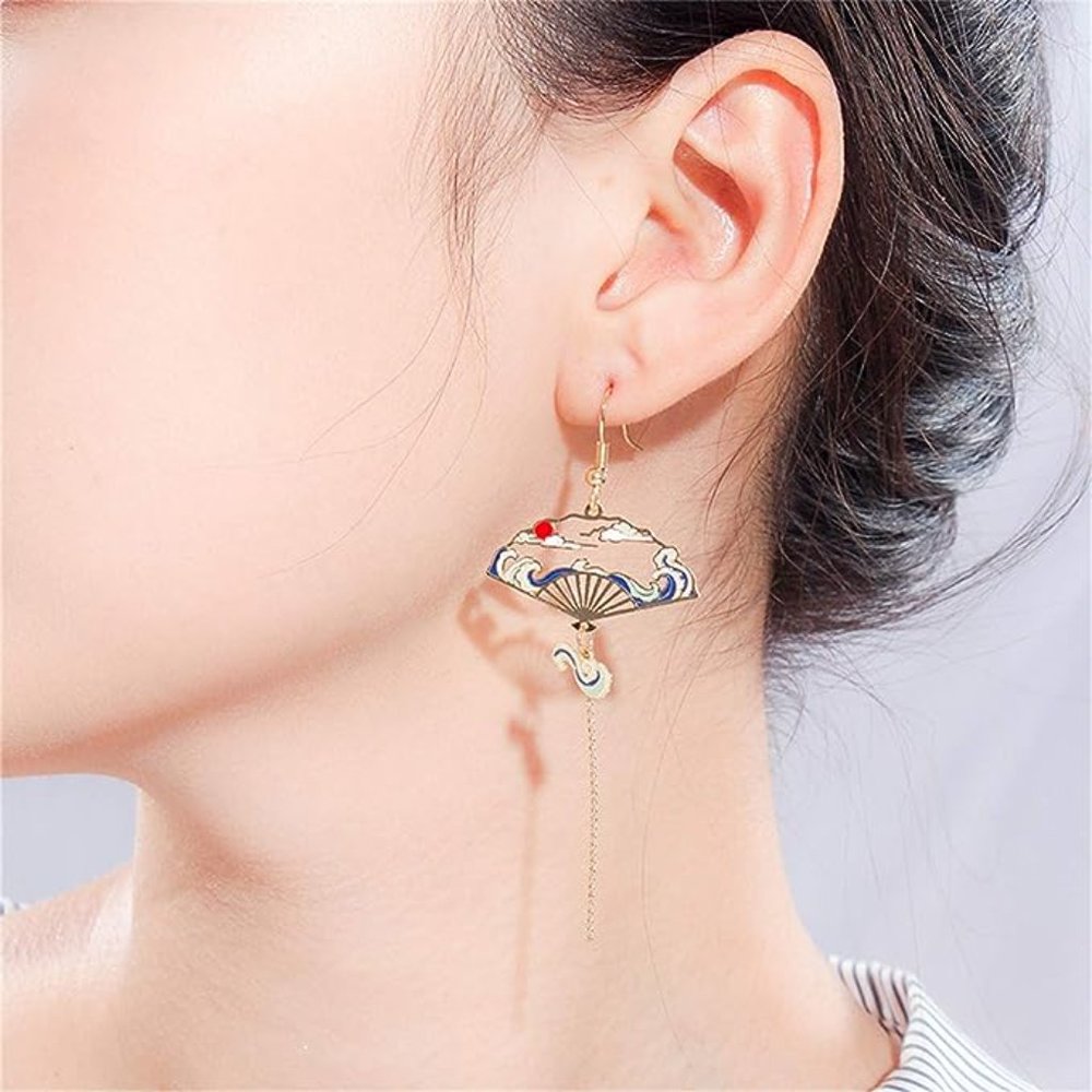 Fan and Crane Earrings - Picture 4 of 5